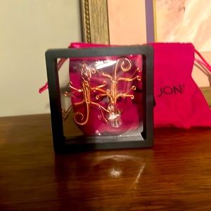 Sassy Jones earrings